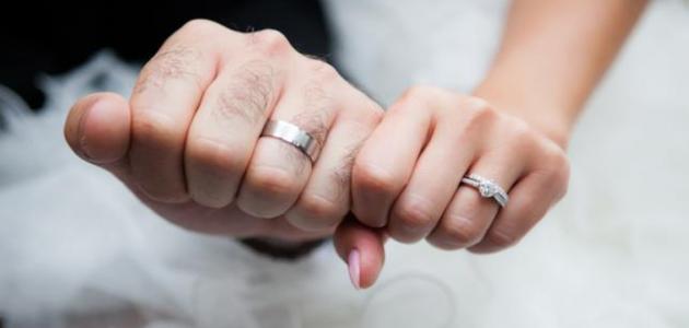 كيفيه اختيار خواتم الفضة الخطوبة والزواج